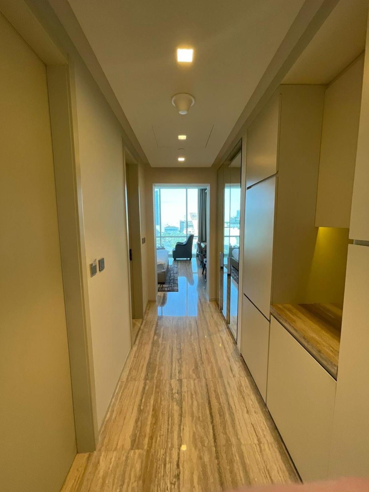 Apartment Damac Towers *