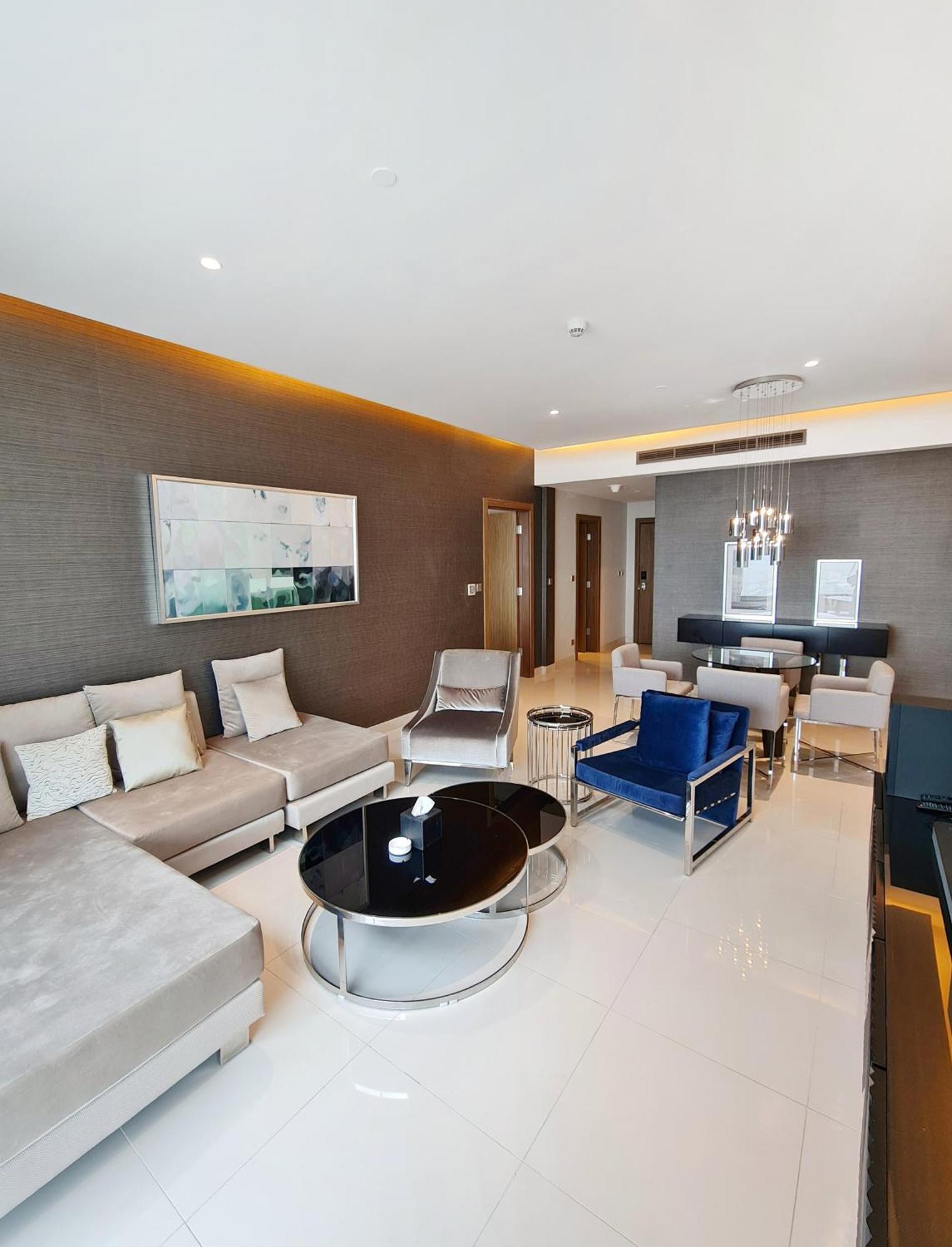 Apartment Damac Towers *
