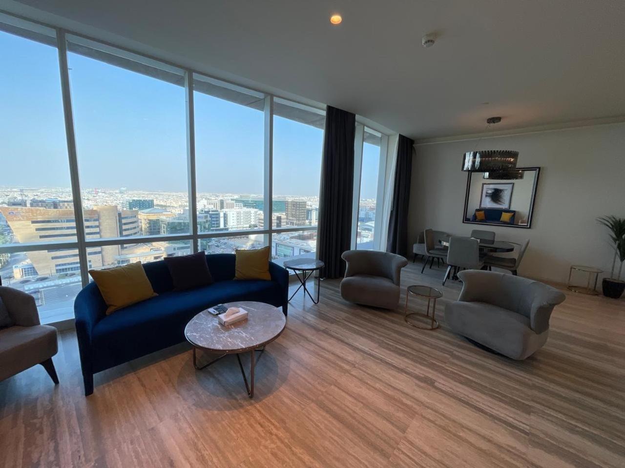 Apartment Damac Towers